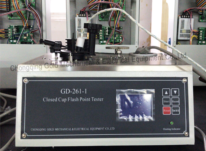 GD-261-1 Semi Auto LCD-skärm Pensky Martens Stängd kopp flashpunktstestutrustning